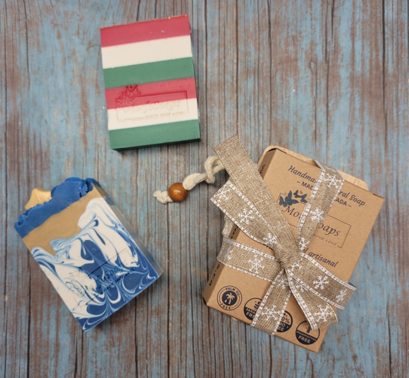 Christmas Gift Set, Comes with 3 items