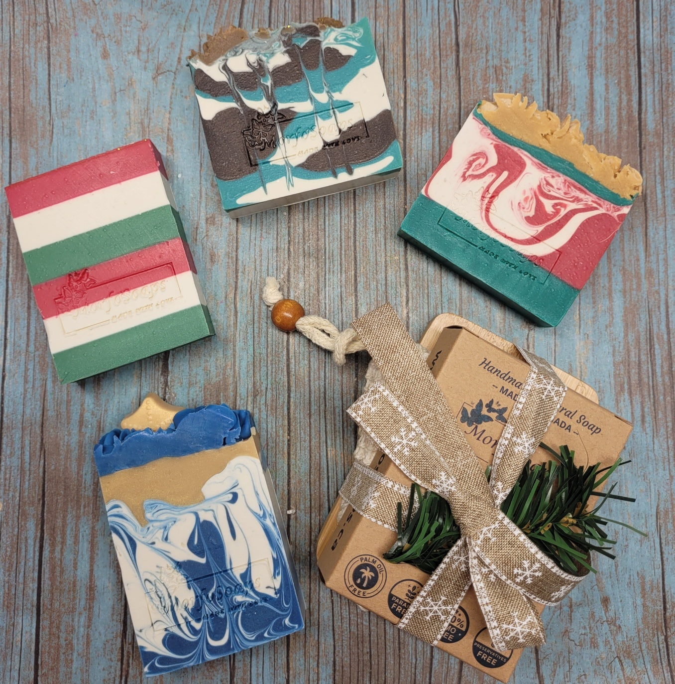 Christmas Gift Set, Comes with 3 items