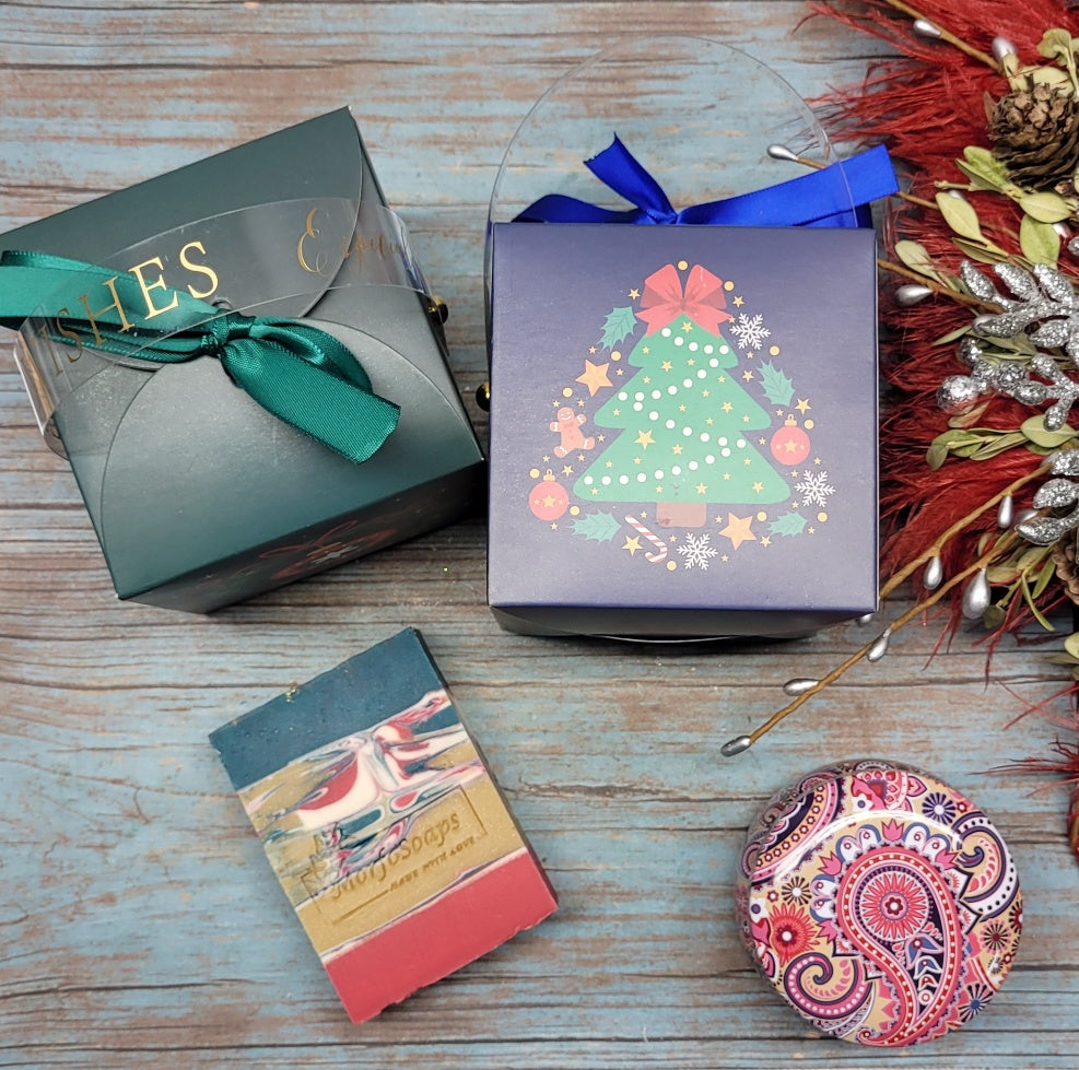 Christmas Gift Box (1 Candle + 1 Soap)